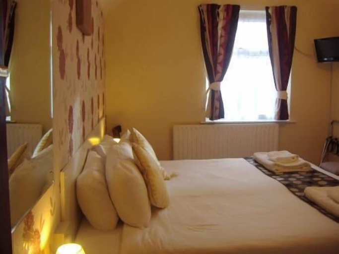 Bedroom 3, The Address, Blackpool
