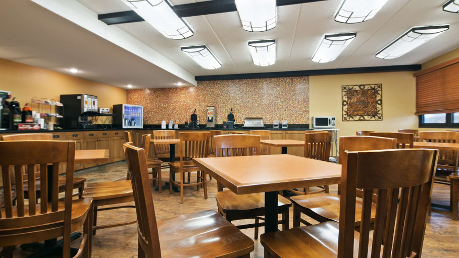 Food & Drinks 5, Best Western Kelly Inn, Yankton