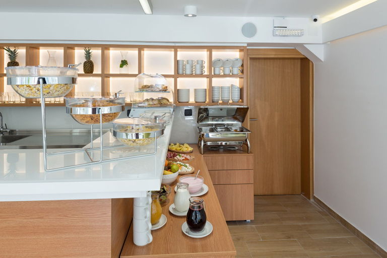 Food & Drinks 5, Hotel Tesla - Smart Stay, Belgrade