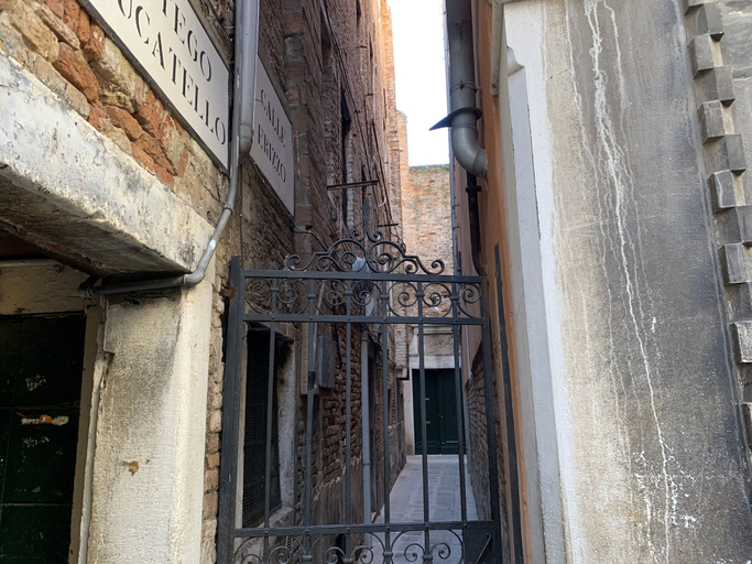 Front of property 4, Grimaldi Apartments - Ca Orlina, Venezia