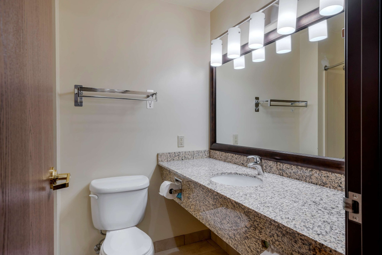 Bathroom 5, Best Western Pinedale Inn, Sublette