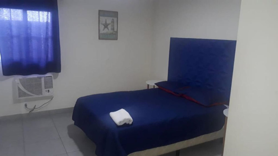 Bedroom 4, Express Inn Panama International Airport Hostel, Panamá