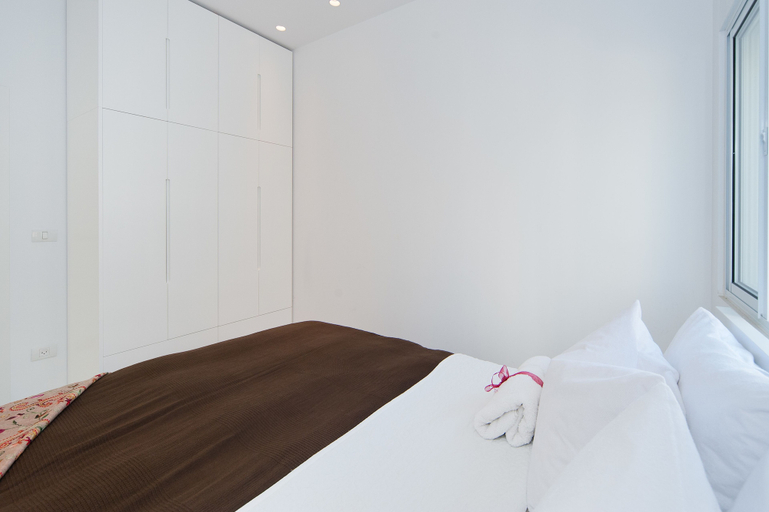 Bedroom 3, Sunset Panorama Apartment by Sea N' Rent