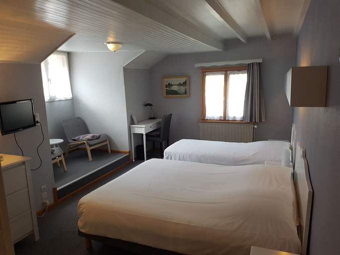 Bedroom 2, Hôtel Restaurant le Moulin du Plain, Doubs