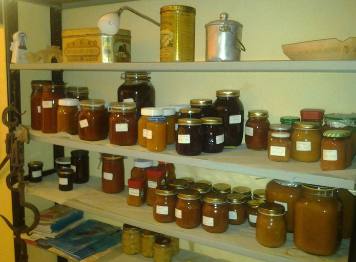 Food & Drinks 5, B&B Su Semucu, Cagliari