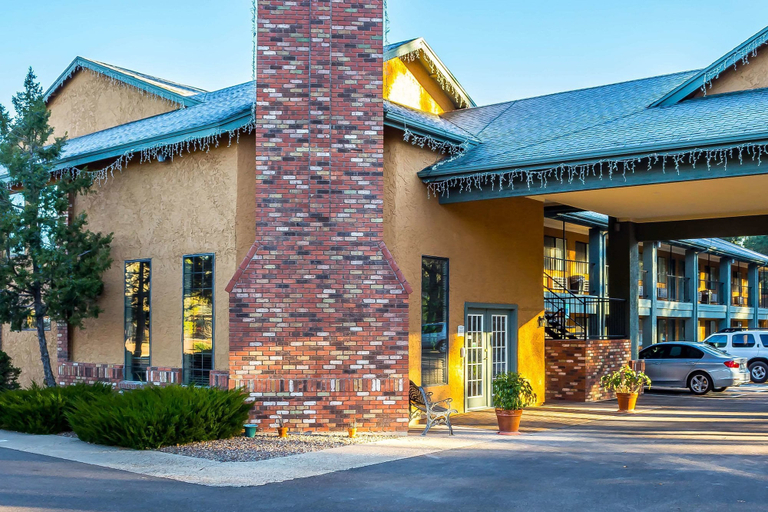 Exterior & Views 2, Quality Inn Pinetop Lakeside, Navajo