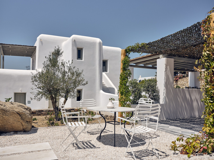 Exterior & Views 2, Belvedere Hilltop Complex Rooms & Suites - The Leading Hotels of the World, South Aegean