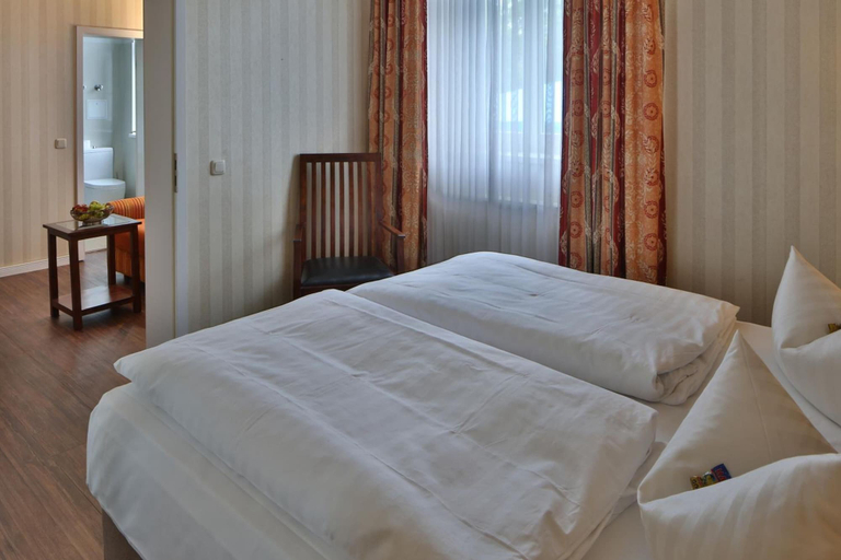 Bedroom 2, Hotel Elefant, Schwerin