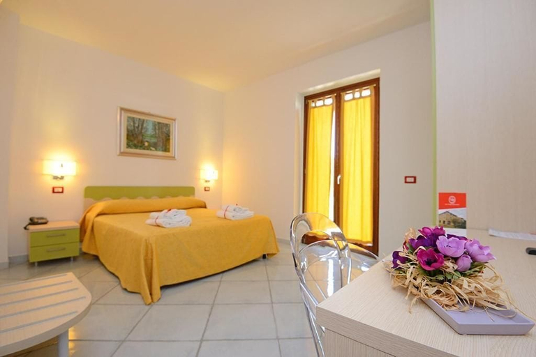 Bedroom 3, Victoria Resort, Salerno