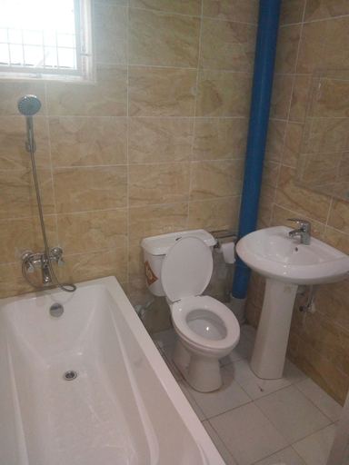 Bathroom 3, Pameec Luxury Suites, AbujaMun