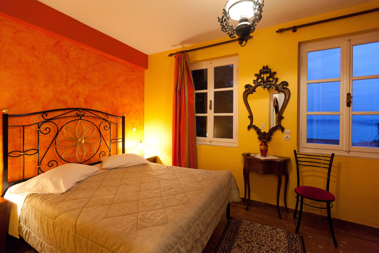 Bedroom 2, Pension Eleni, Peloponnese