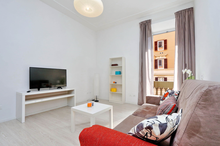 Living area 3, Pirgo, Rome