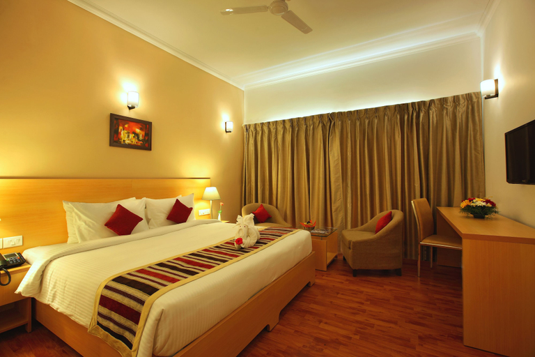 Bedroom 2, Starlit Suites, Bangalore