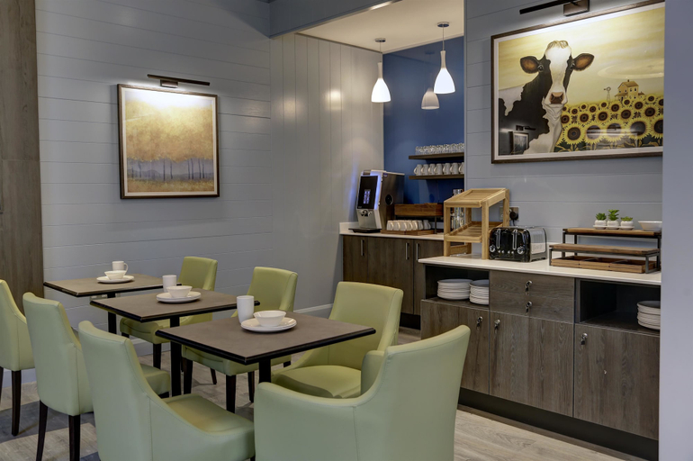 Food & Drinks 5, Best Western Plus Vauxhall Hotel, London