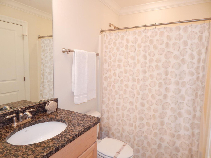 Bathroom 3, 619 Holiday Isle 619 by ACP, Mobile