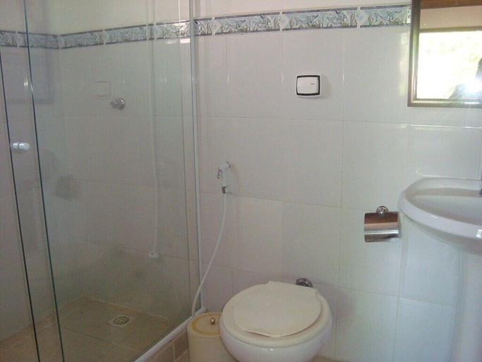 Bathroom, Charmosa casa com piscina em Buzios, Armação dos Búzios
