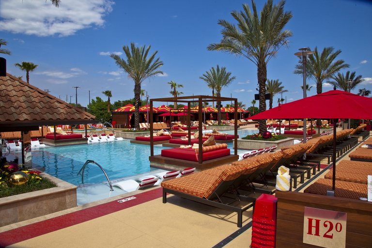 Sport & Beauty 2, Golden Nugget Biloxi, Harrison