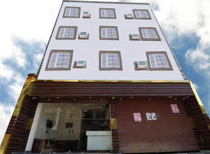Exterior & Views 2, Hotel Royal Stay, Reasi