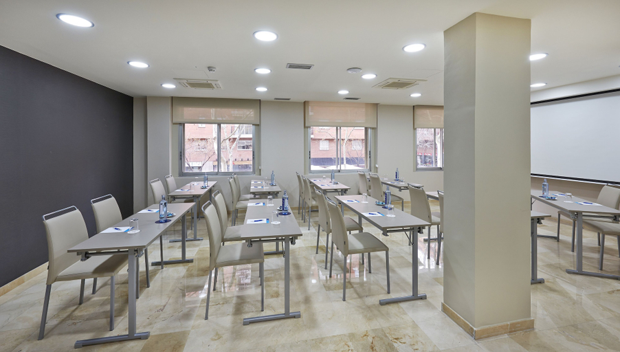 Food & Drinks 5, NH Barcelona Les Corts, Barcelona