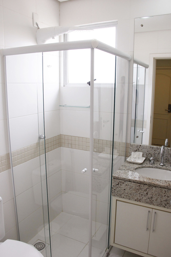 Bathroom 4, Hotel Porto Madero, Florianopolis