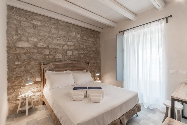 Bedroom 3, Mangiabove, Ragusa