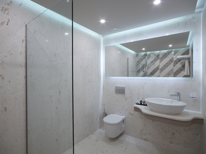 Bathroom 5, The Lake Hotel, Epirus
