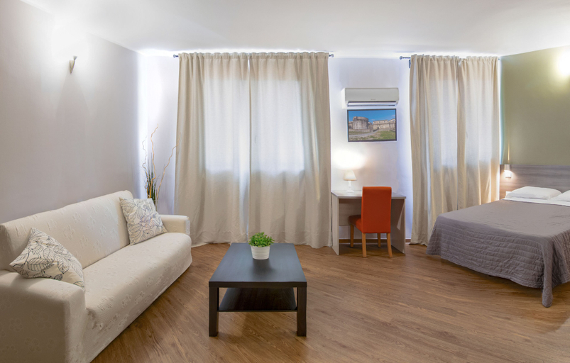 Bedroom 5, Al Borgo, La Spezia
