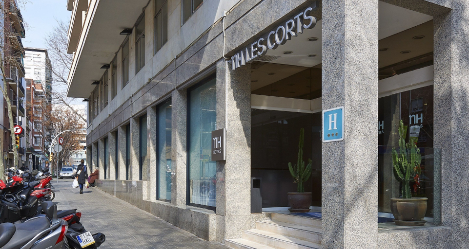Exterior & Views 2, NH Barcelona Les Corts, Barcelona
