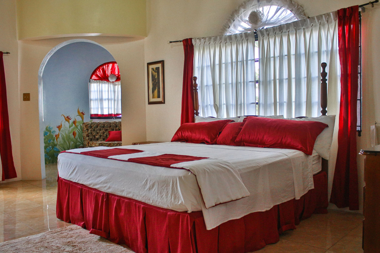 Bedroom 3, Clarridge View Guest House