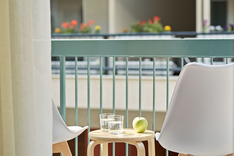 Others 4, Luxurious Spacious Apt next  Hilton Area, Attica