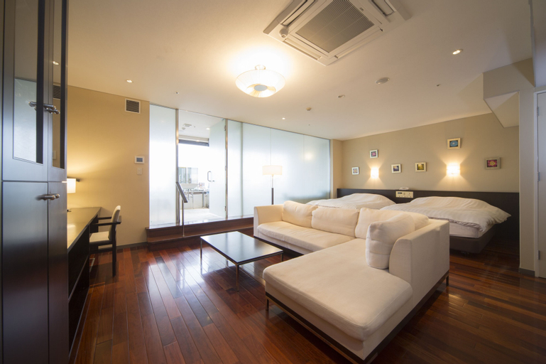 Bedroom 3, Kikunan Onsen UBL Hotel, Kumamoto
