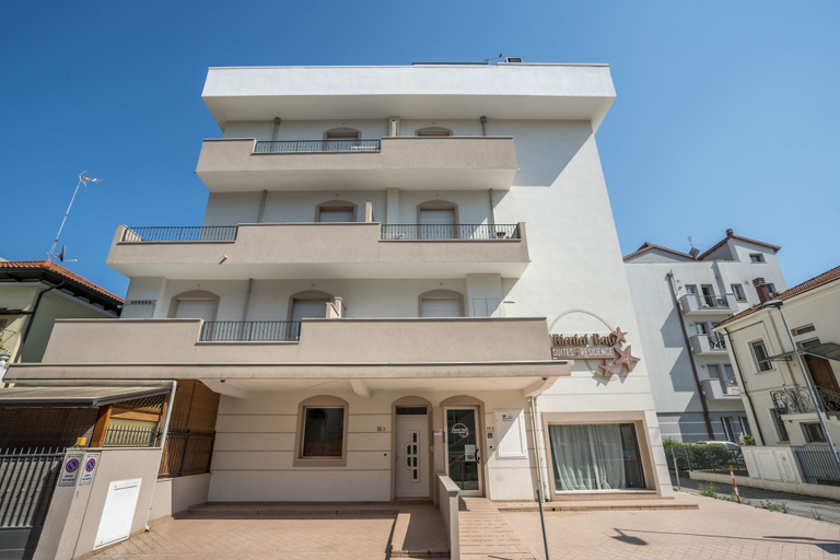 Exterior & Views 2, Rimini Bay Suites & Residence, Rimini
