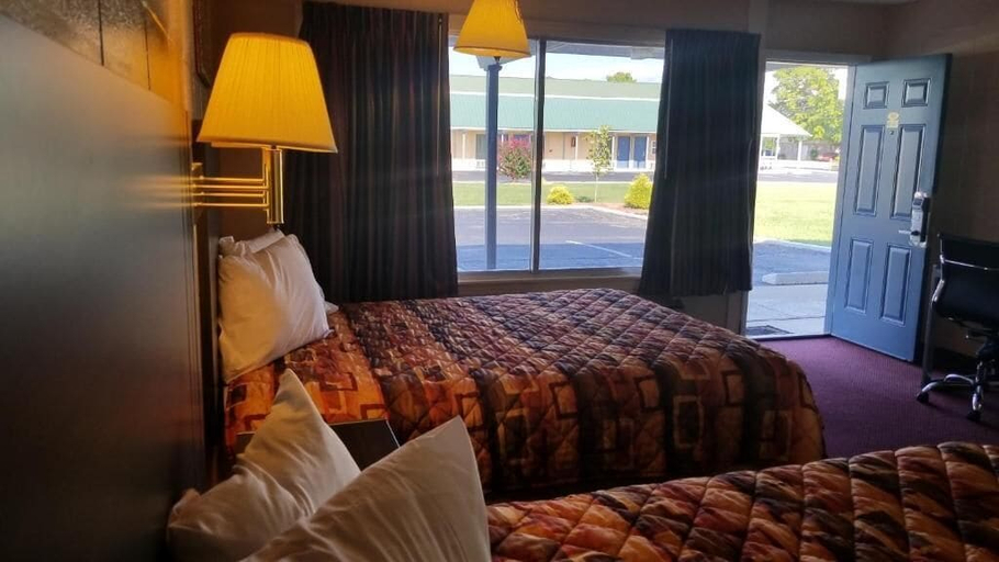 Bedroom 2, Scottish Inn McMinnville, Warren