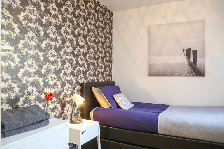 Bedroom 3, Perfect City Center Location, Parking, 4 Beds, Belfast
