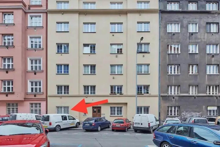 Exterior & Views, Helen Homestay Zizkov, Praha 8