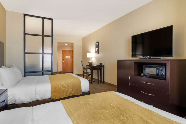 Bedroom 3, Comfort Suites Byron Warner Robins, Peach