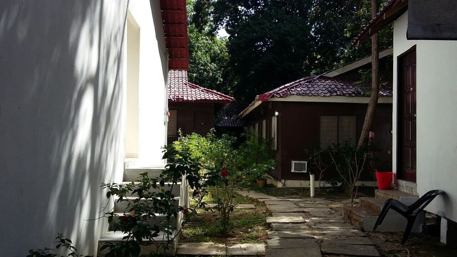 Exterior & Views 2, Perhentian Tropicana Inn, Besut