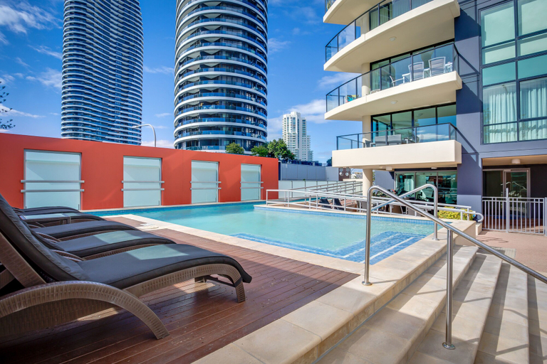 Sport & Beauty 2, Mantra Broadbeach on the Park, Gold Coast