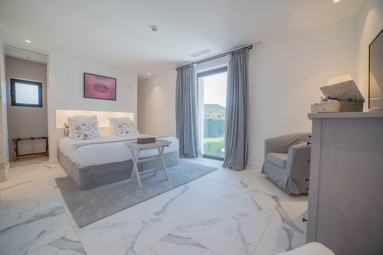 Bedroom 4, Hotel Le Mandala, Var