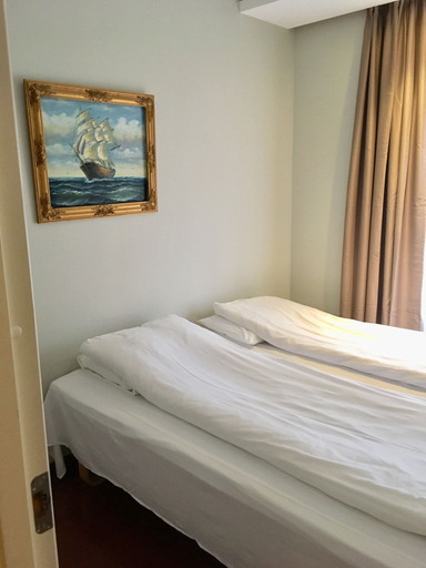 Bedroom 3, Maritim Hotel, Nøtterøy
