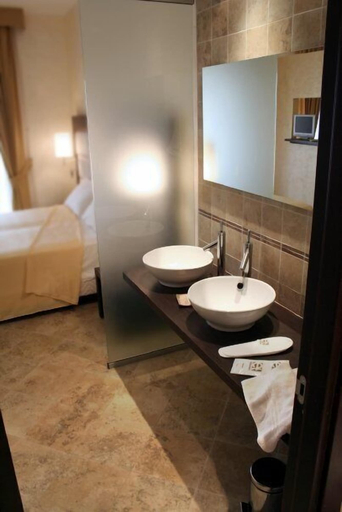Bathroom 4, Relais Capo Spulico - Beach & SPA, Cosenza