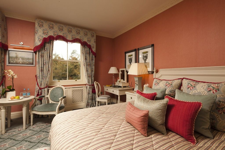 Bedroom 3, Kilworth House hotel & Theatre, Leicestershire
