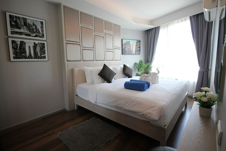 Bedroom 3, Ideal 1 Bed Apartment at Surin Beach, Phuket Island