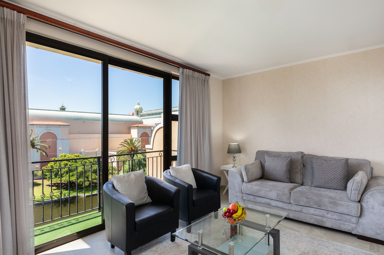 Others 5, Island Club LA302 by CTHA, City of Cape Town