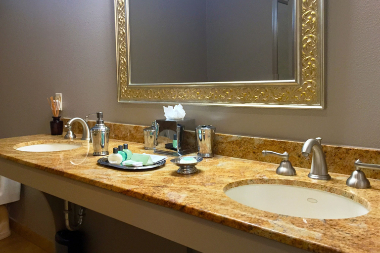 Bathroom 4, Bel Abri Napa Valley Inn, Napa