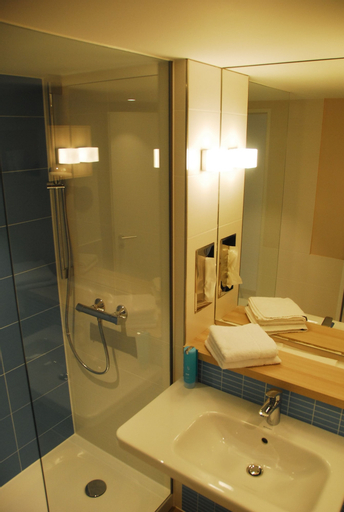 Bedroom 5, Aparthotel Paderborn, Paderborn