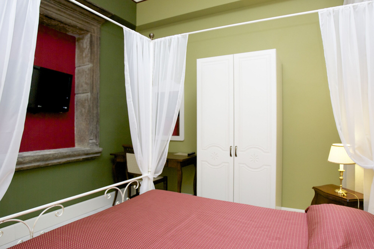Bedroom 2, Palazzo Riario, Viterbo