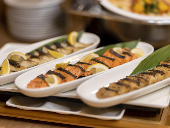 Food & Drinks 7
