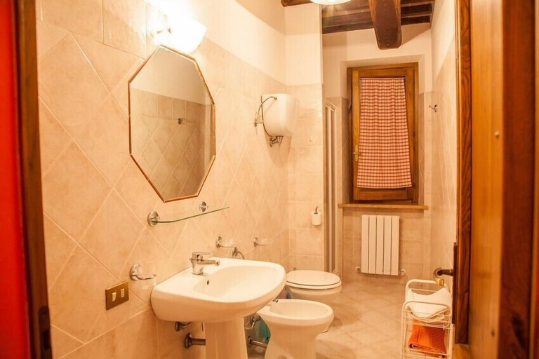 Bathroom 3, Agriturismo La Fattoria, Perugia