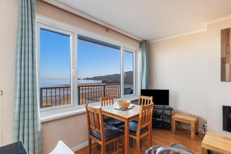 Others 5, Mermaid Apartment - Sea Front Apartment With Views, Pembrokeshire